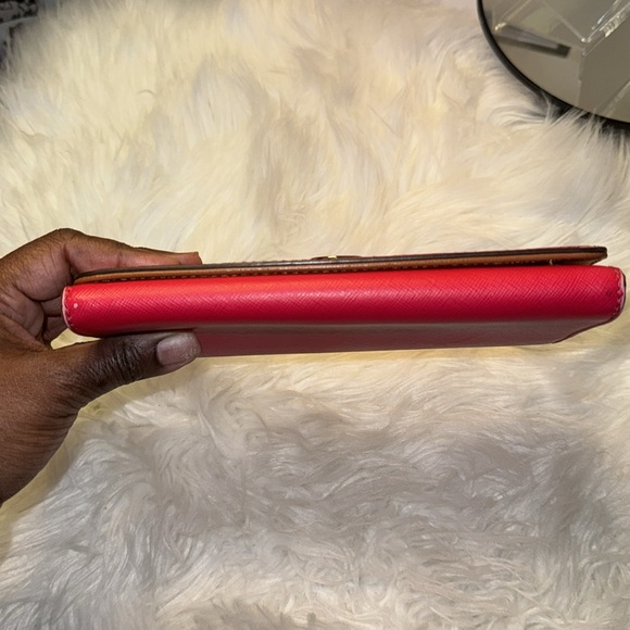 TORY BURCH Red Leather Robinson Flap Continental Wallet EUC - Picture 6 of 14